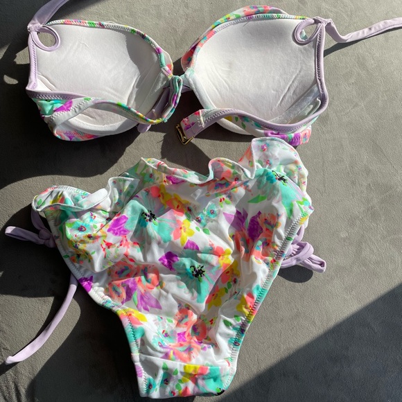 Victoria’s Secret 2-piece bikini swimsuit padded 32A /XS - Picture 3 of 4